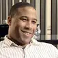 Mantan pemain Timnas Inggris dan Liverpool, John Barnes. (11v11)