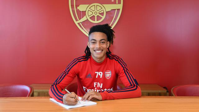 Miguel Azeez - Arsenal