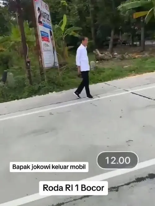 Viral Momen Ban Mobil RI 1 yang Diduga Bocor, Jokowi Jalan Kaki Sapa Warga