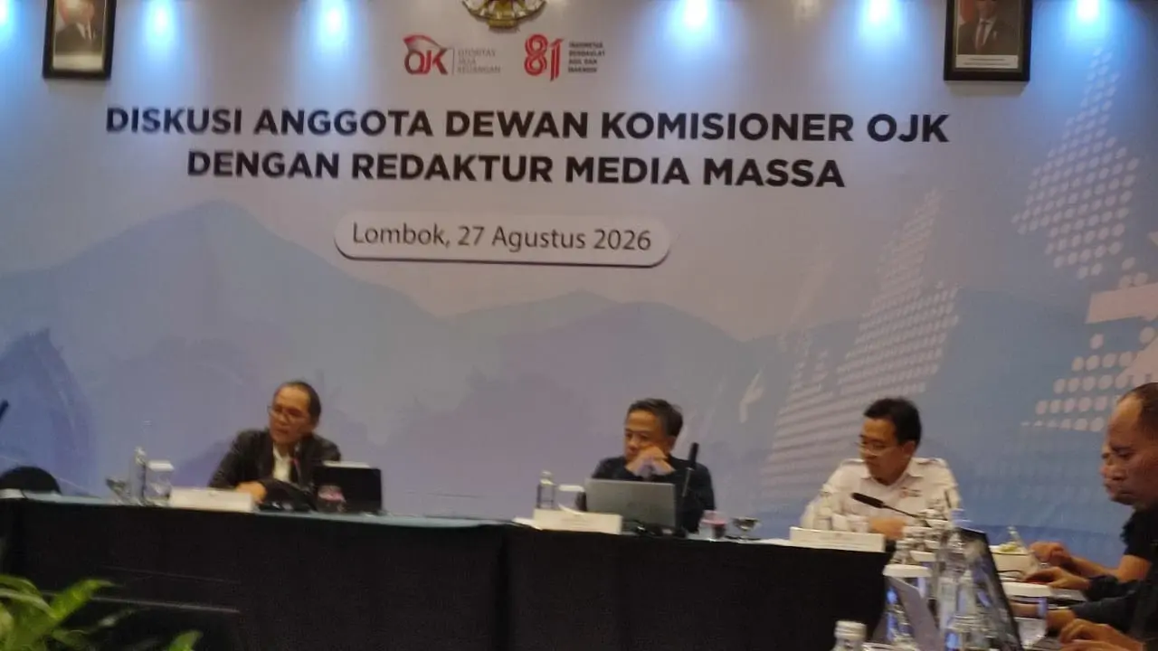 Anggota Dewan Komisioner sekaligus Kepala Eksekutif PPDP OJK Ogi Prastomiyono