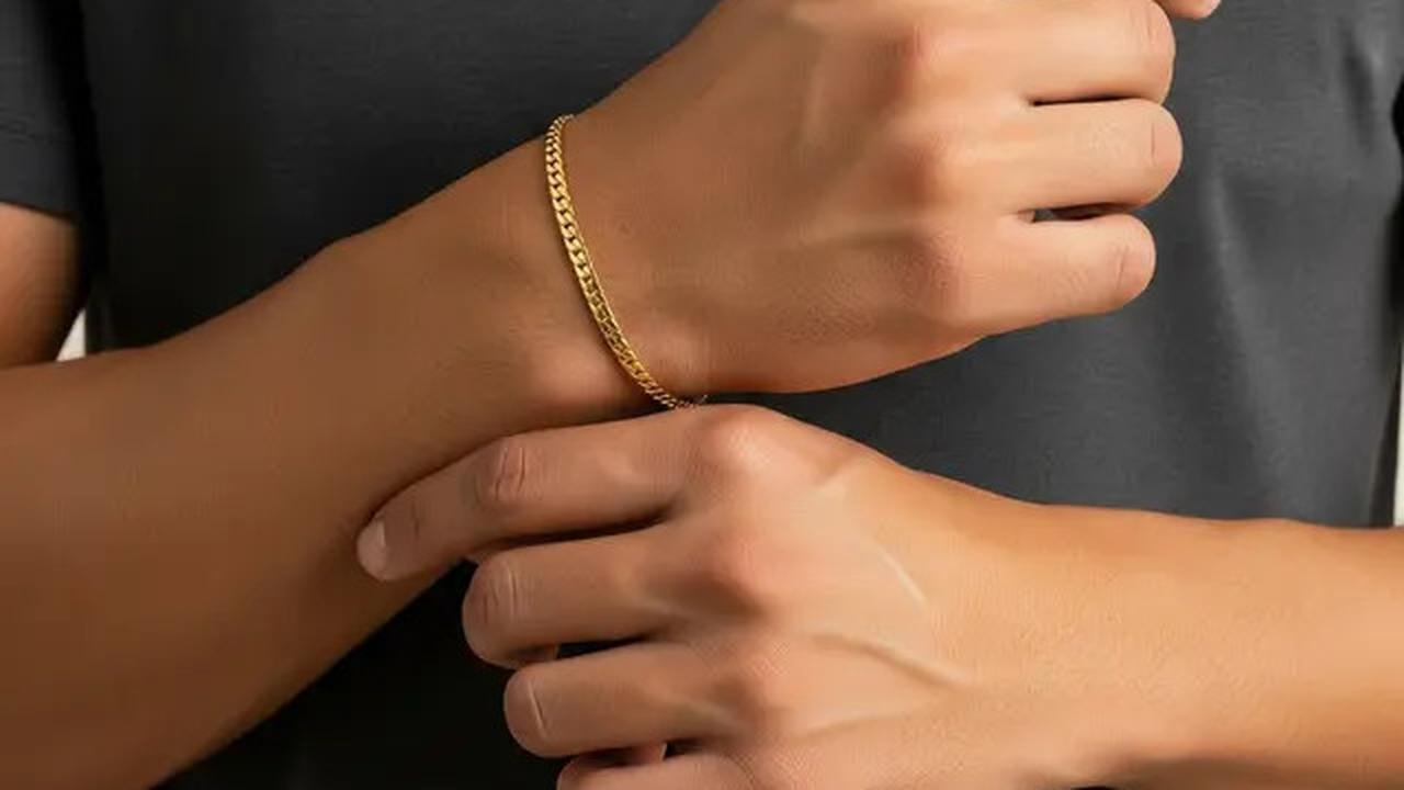 5 Gram, 15 Gram, atau 20 Gram: Berat Gelang yang Cocok untuk Tangan Berisi