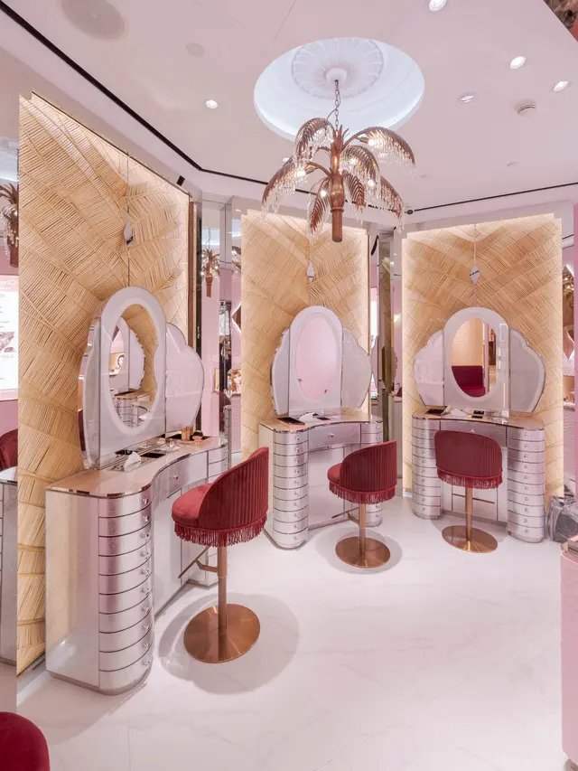 Charlotte Tilbury Hadirkan Beauty Wonderland Pertama di Asia Tenggara, Ada Sentuhan Indonesia yang Cantik
