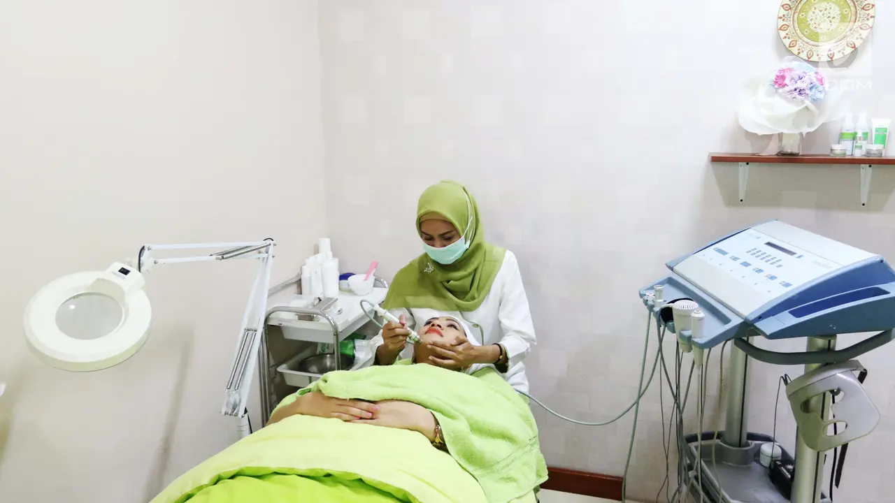 Melihat Cara Perawatan Kulit dengan Skin Brightener Series
