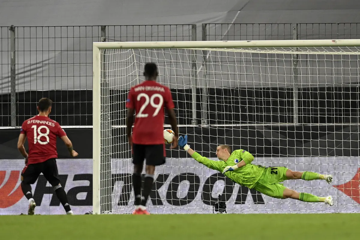 Penalti Bruno Fernandes Kirim MU ke Semifinal Liga Europa