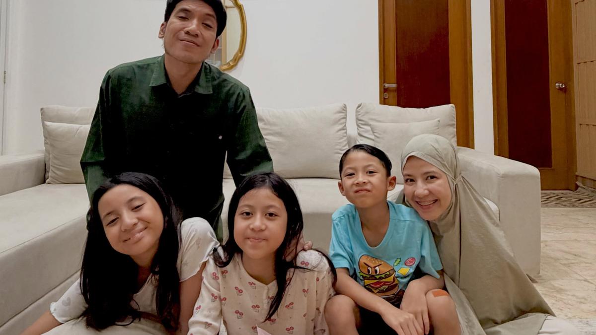 Desta dan Natasha Rizky Kompak Rayakan Ulang Tahun Putri Mereka, Miskha Genap 10 Tahun