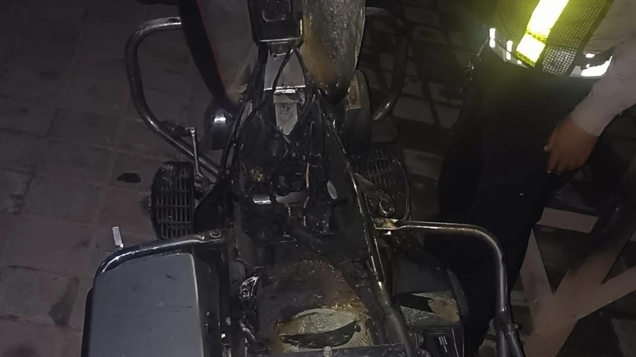 Motor Harley Davidson Terbakar Hebat di Denpasar