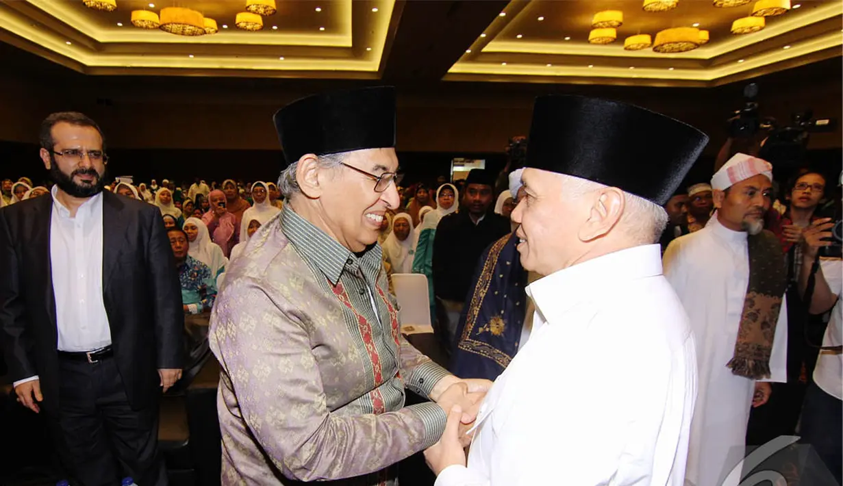 Halaqoh & Silaturrahim Nasional Nahdlatul Wathan diadakan di Gedung Sasana Kriya TMII. Hadir diacara tersebut Prof.DR.Quraish Shihab, Jakarta, Rabu (4/6/2014) (Liputan6.com/Faizal Fanani).