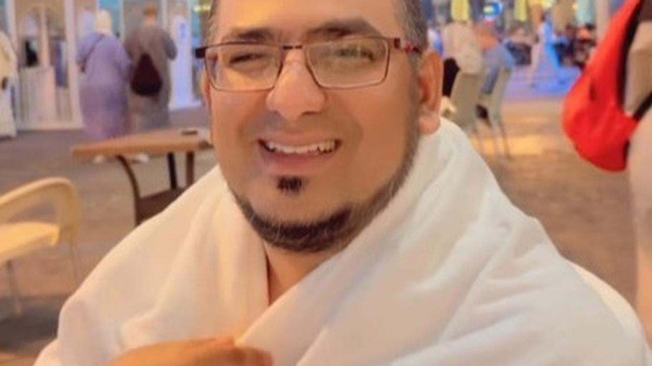 Ivan Gunawan Bertemu Keturunan Rasulullah di Masjidil Haram, Salat Subuh Bareng Sampai Minta Didoakan