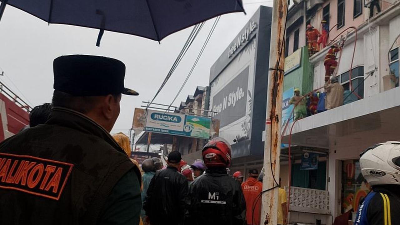 Bukittinggi Siapkan Damkar Aerial Ladder, Antisipasi Kebakaran Bangunan Bertingkat