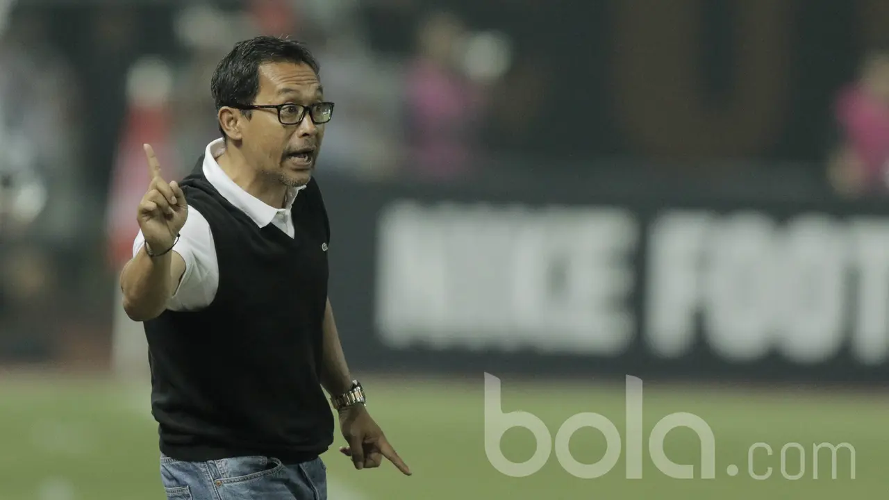 Aji Santoso Arema FC
