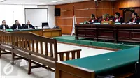 Suasana sidang dengan agenda dakwaan untuk OC Kaligis di Pengadilan Tipikor, Jakarta, Kamis (20/8). Hakim Tipikor menunda persidangan tersebut sebab OC Kaligis tidak hadir dikarenakan sakit. (Liputan6.com/Yoppy Renato)