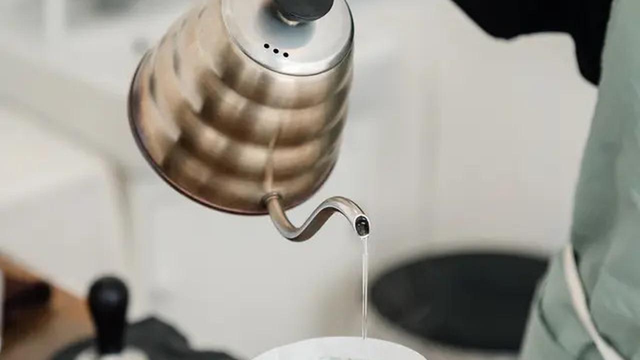 Cara Aman Minum Kopi, Efek Pasca Konsumsi Bagi Pengidap Kolesterol Tinggi yang Harus Anda Tahu