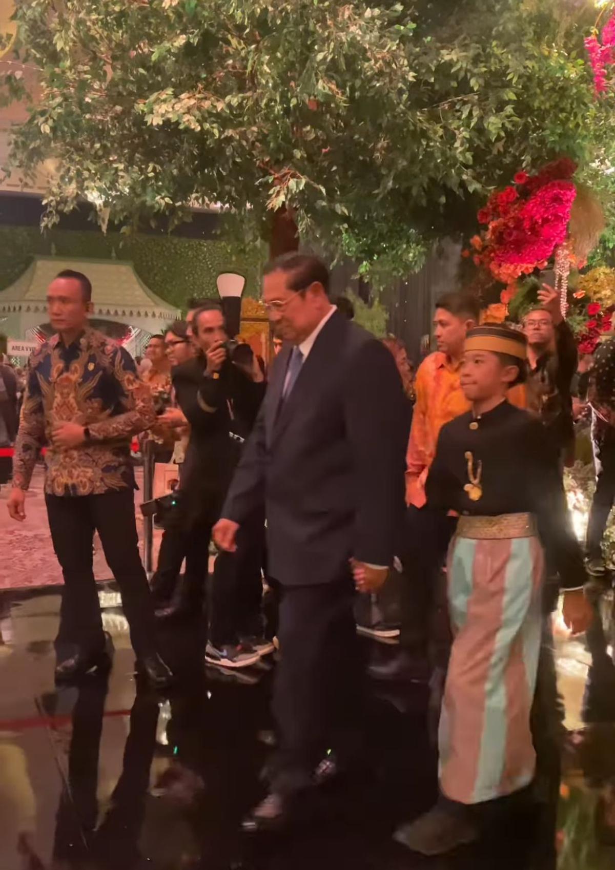 Pernikahan Rasyid Rajasa dan Tamara Kalla, Detail Momen Megah dengan Adat Palembang