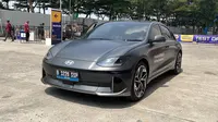 Unit test drive Hyundai Ioniq 6 di GIIAS 2023. (Otosia.com/Syahrul Muhammad Ghiffari)