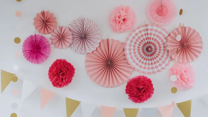 Hiasan Dinding - Vania