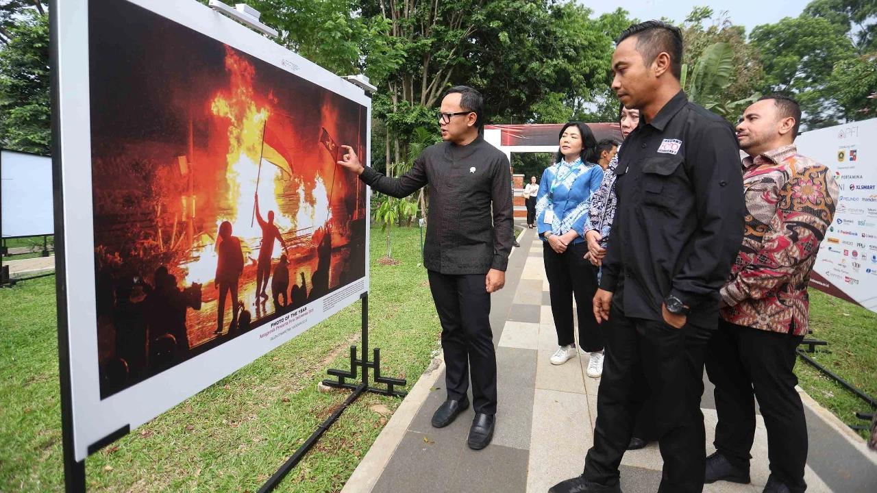 FOTO: Wamendagri  Bima Arya Tinjau Pameran APFI 2026 di Taman Siliwangi Cibinong