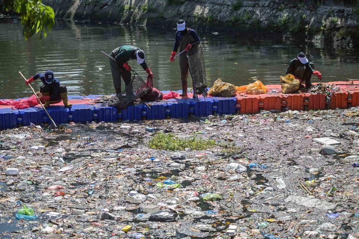FOTO: Kali Tebu Dibersihkan Demi Wujudkan Sungai Wisata Ramah Lingkungan