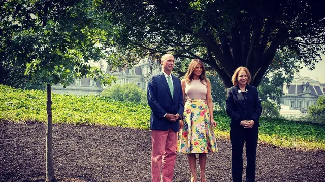 [Bintang] Melania Trump