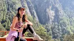 Liburan kali ini nampak berbeda dari biasanya, Luna Maya yang menyukai liburan ke alam ini menyempatkan waktunya untuk menjalani travelling bersama sahabat ke Bhutan. Liburan ke negara yang merupakan kerajaan budha yang berada di pegunungan Himalaya, tentu memberikan sensasi seru tersendiri. (Liputan6.com/IG/@lunamaya)