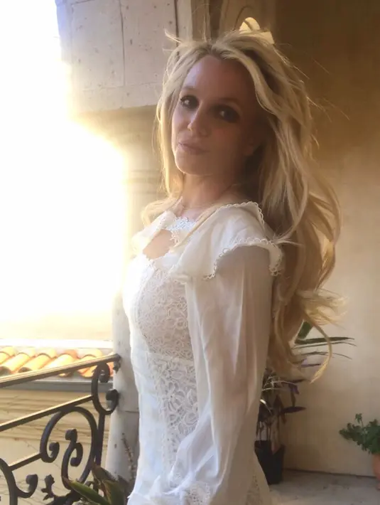 Britney Spears pun merasa bangga bisa menjadi ibu dari kedua anaknya. (instagram/britneyspears)
