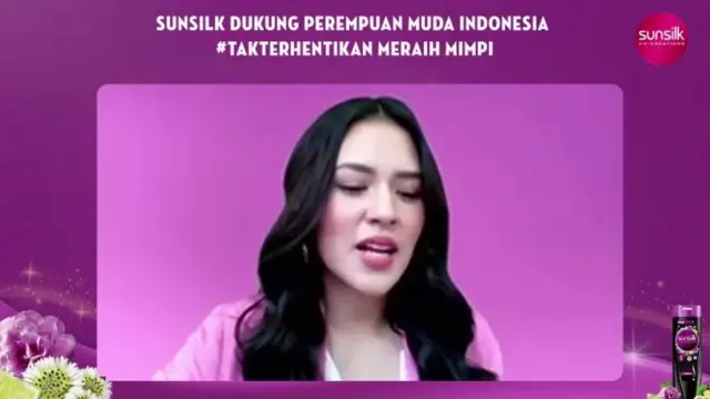 Raisa dalam konferensi pers Sunsilk