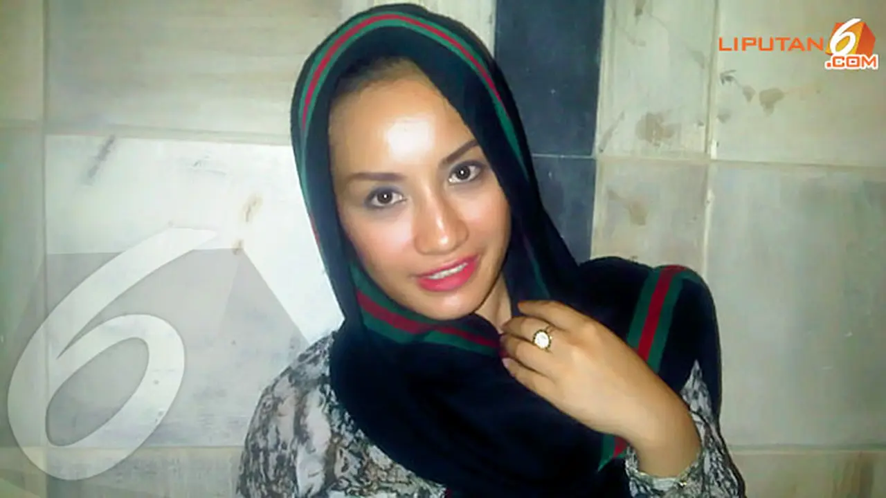 shinta-bachir-smile-130829b.jpg