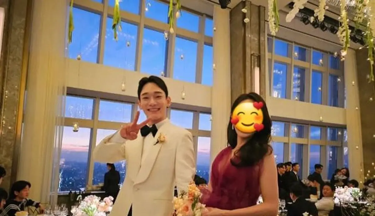 Selamat atas pernikahannya, Chen! Bahagia selalu. [Foto: Twitter/dabong100]