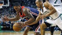 Bradley Beal saat melawan Boston Celtic pada laga Semifinal NBA, Jumat (12/5/2017) (AP Photo/Michael Dwyer, File)