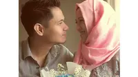 Dude Harlino Kuatkan Mental Alyssa Melahirkan Normal atau Caesar