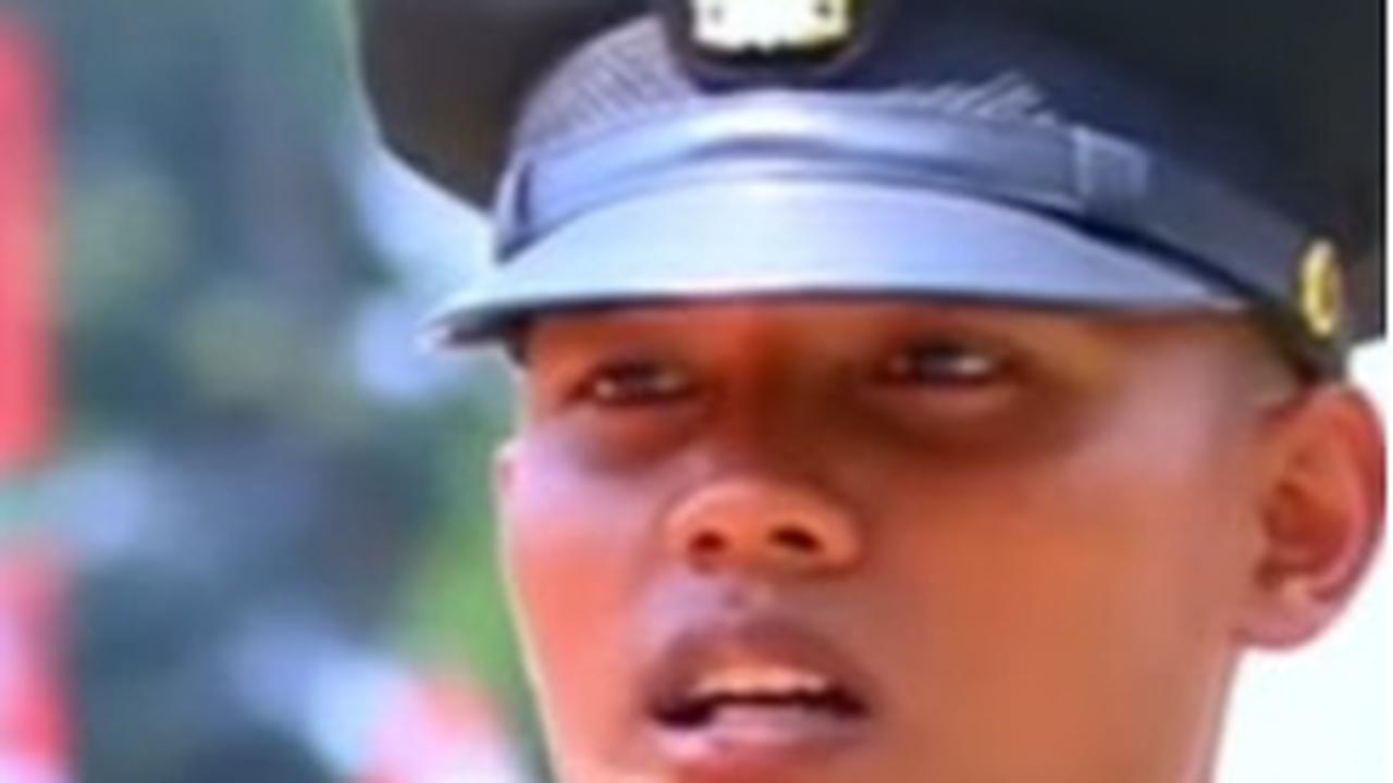 Sang Ibu Menghilang dan Bapak Meninggal Dunia, Pria Ini Lulus Jadi TNI AD