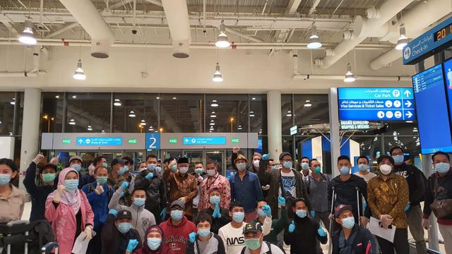 Pemerintah telah berhasil memulangkan (repatriasi) 204 Pekerja Migran Indonesia Anak Buah Kapal (PMI-ABK) yang terdampak Corona COVID-19 (KBRI Abu Dhabi)