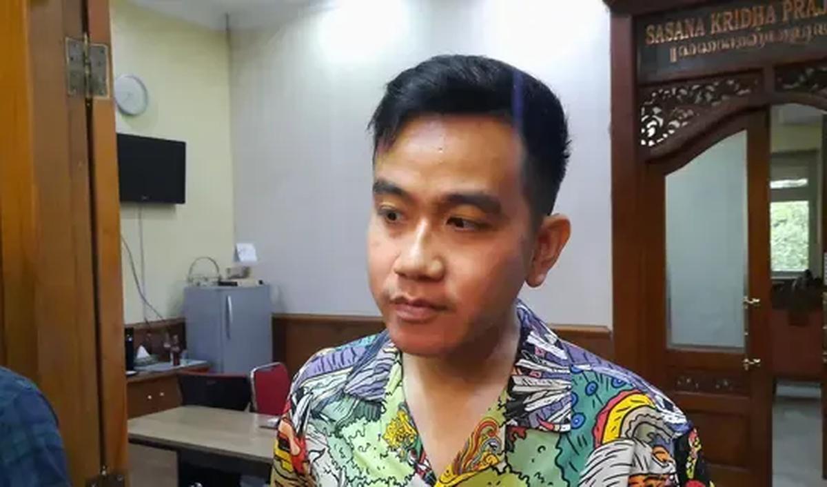 Gibran mengaku akan mengadakan nobar setiap pertandingan away jika jumlah penonton banyak dan tertib.