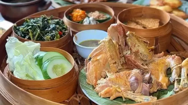 Waroeng Tedoeh destinasi wisata kuliner unik di Yogyakarta