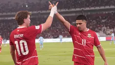 Ragnar Oratmangoen merayakan gol pembuka Timnas Indonesia ke gawang Singapura dalam laga FIFA ASEAN Cup 2026 di Stadion Utama Gelora Bung Karno (SUGBK), Jakarta, Jumat (25/9/2026). (KLY/Budy Santoso)