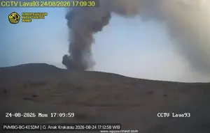 Gunung Anak Krakatau 11 Kali Erupsi Hari Ini