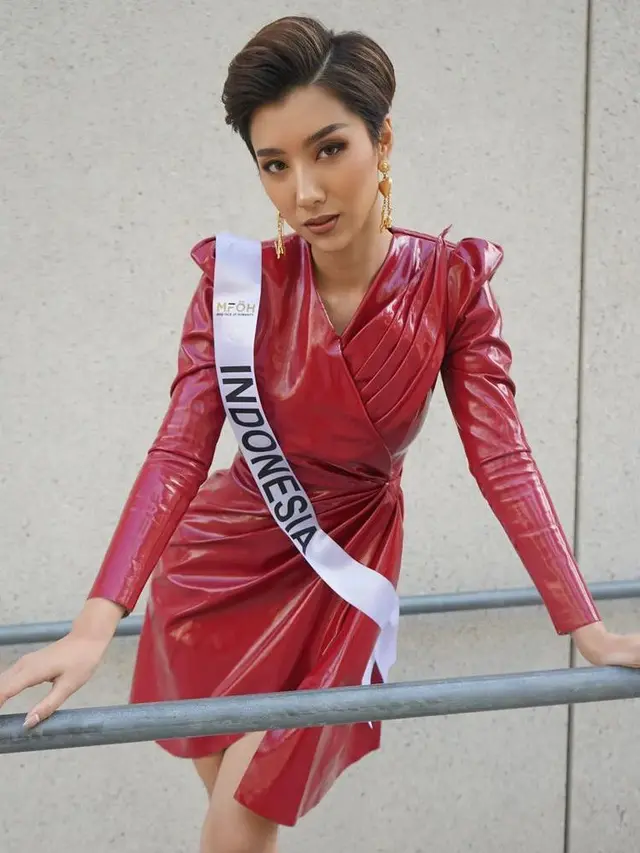 10 Pesona Nadia Tjoa, Wakil Indonesia Raih Mahkota Miss Face of Humanity 2022