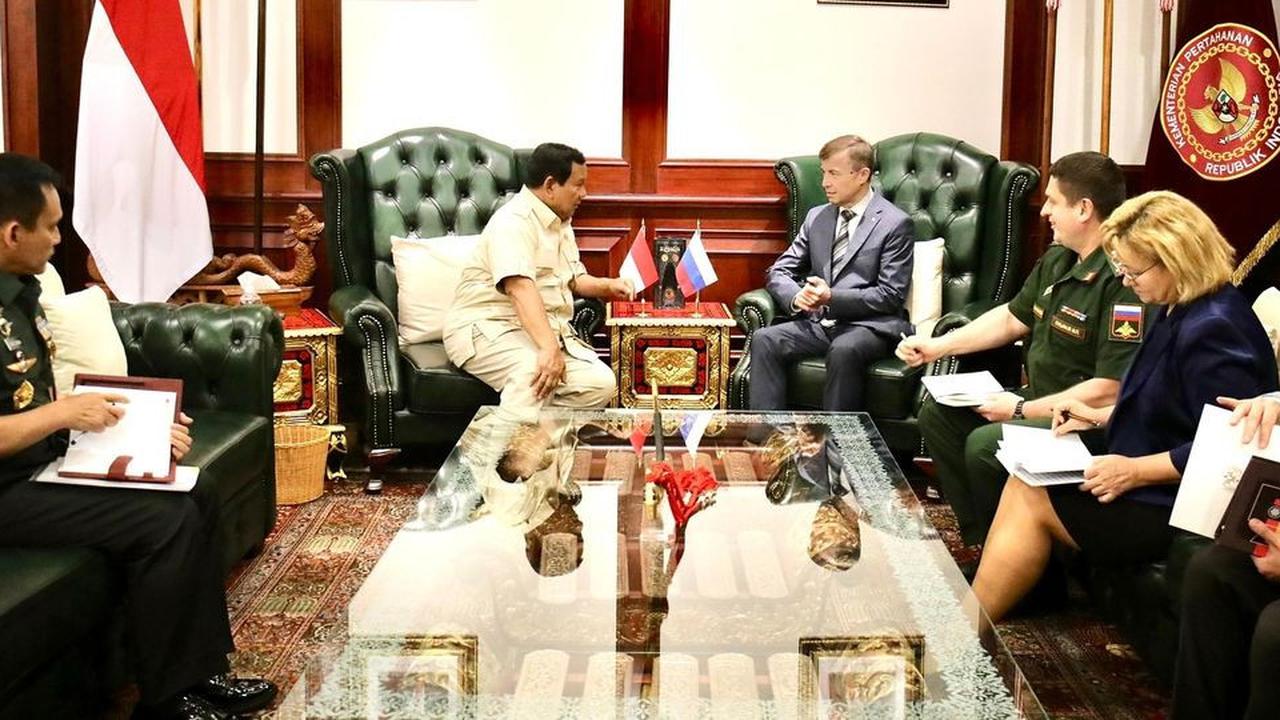 VIDEO: Pertemuan Penting Prabowo dengan Dubes Rusia, Serius Bicara Keamanan