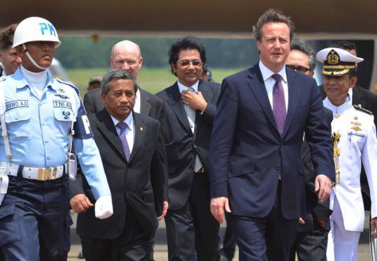 PM Cameron tiba di Jakarta