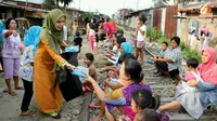 Saat Caleg Coba Pikat Rakyat dengan Teknik Berhijab
