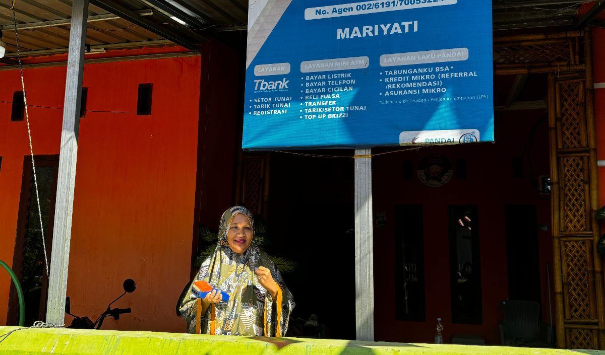 Mariyati Daeng Ngintang (54), Pahlawan Inklusi Keuangan dari Pulau Lae-Lae, Kec. Ujung Pandang, Provinsi Sulawesi Selatan.&nbsp;