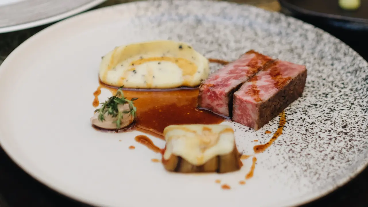 Persembahan Warisan Kuliner Chef Joel Robuchon yang Sandang Predikat 32 Michelin Star Bisa Dinikmati di Jakarta