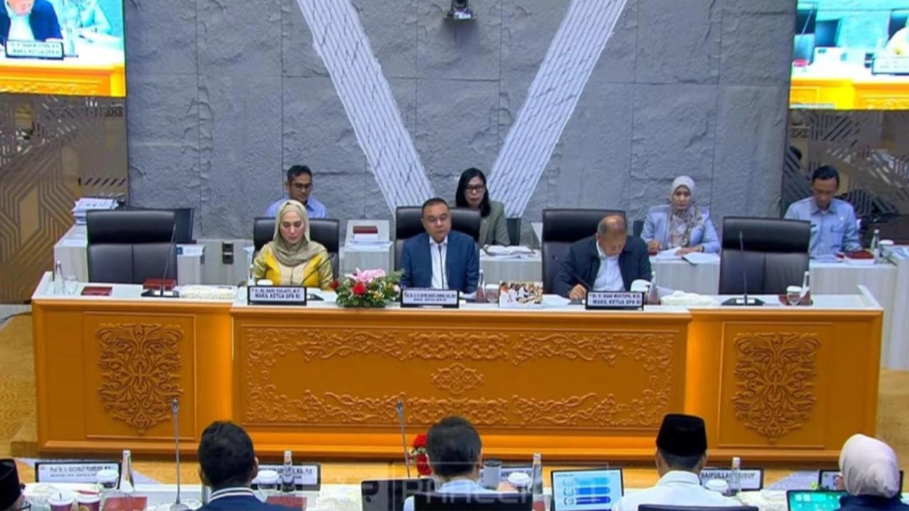 DPR dan Pemerintah Sepakat Reaktivasi PBI JK Nonaktif, Layanan Kesehatan Dijamin 3 Bulan