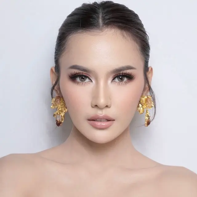 6 Potret Mahalini dengan Makeup Tebal Usai Oplas, Disebut Wajahnya Tak Berubah