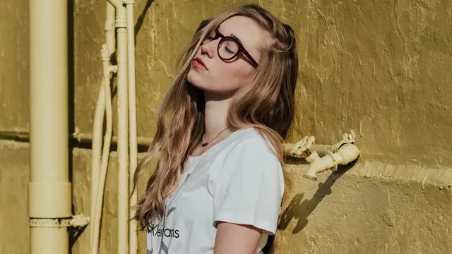 [Fimela] Ilustrasi Perempuan