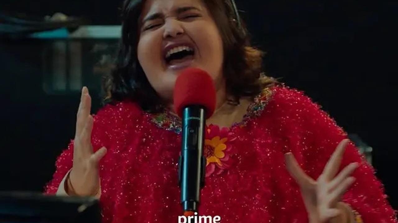 7 Potret 'Kembaran' Syifa Hadju Versi Film 200 Pounds of Beauty, Bikin Nostalgia