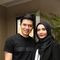 Foto profil Irwansyah dan Zaskia Sungkar (Andy Masela/bintang.com)