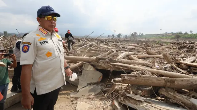 Satgas PRR Percepat Pemanfaatan Kayu Hanyutan untuk Rehabilitasi Pascabencana