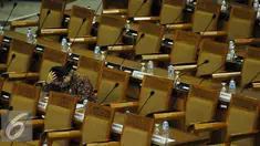 Suasana Rapat Paripurna ke-29 tahun sidang 2015-2016 DPR RI di Kompleks Parlemen, Senayan, Jakarta, Kamis (2/6/2016). (Liputan6.com/Johan Tallo)