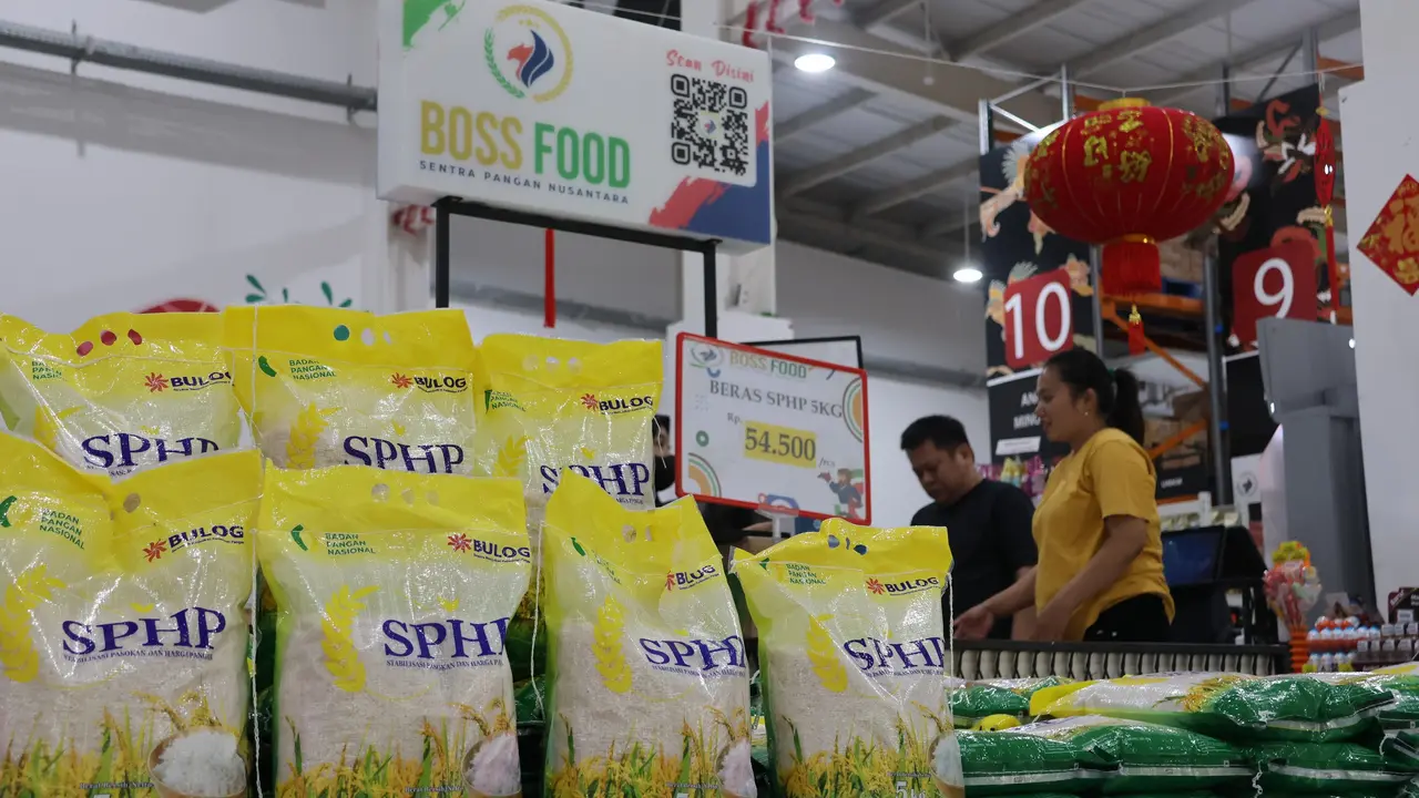 Stok Beras Cukup dan Harga Mulai Stabil