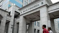 Ingat! Nggak Bisa Transaksi Bank dan Saham Senin-Selasa Depan
